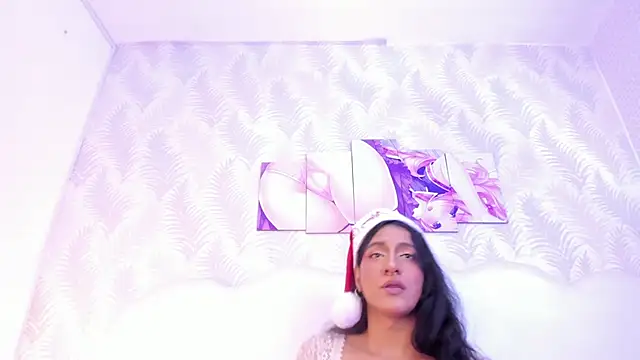 Alison Chan  online show from December 25, 2024, 3:18 am