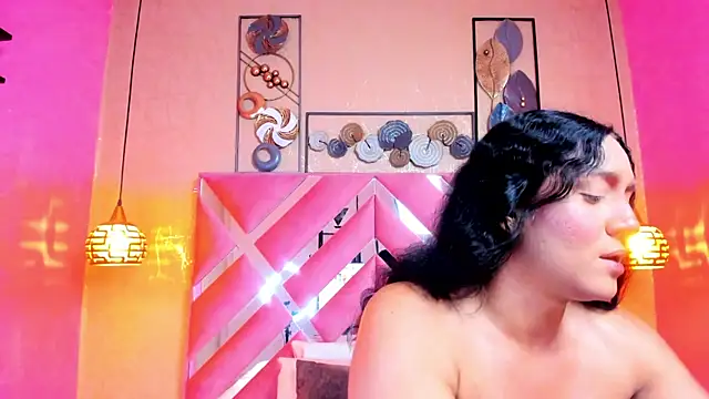 Alison Chan  online show from September 22, 2025, 2:19 pm