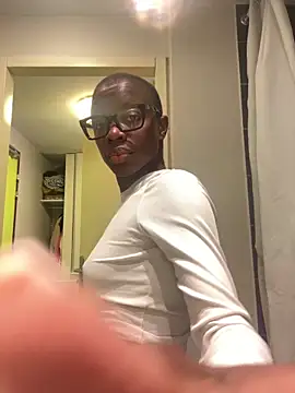 pupine35 online show from February 6, 2026, 12:08 pm