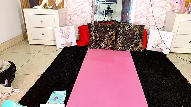 RileySkye online show from September 26, 2025, 8:57 pm