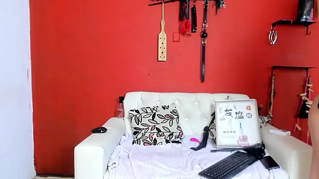 MIA SOPHIA1 online show from February 20, 2025, 7:55 am