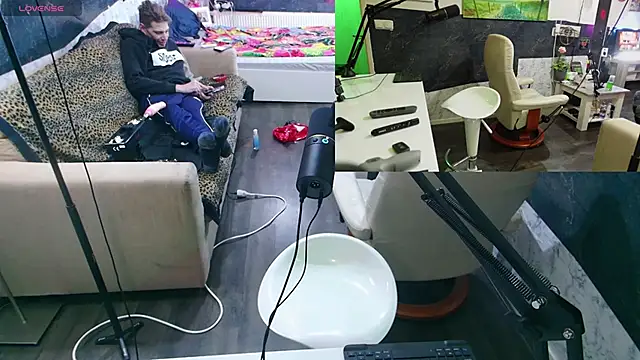 Doggyray44 online show from December 7, 2024, 11:56 pm