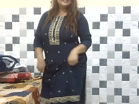 Snapshot of bhabhi_jaan11 chatting on October 19, 2025, 4:07 pm bhabhi jaan11 online show from October 19, 2025, 4:07 pm