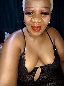 Snapshot of dirasweetlipsxx chatting on July 23, 2026, 7:45 pm dirasweetlipsxx online show from July 23, 2026, 7:45 pm