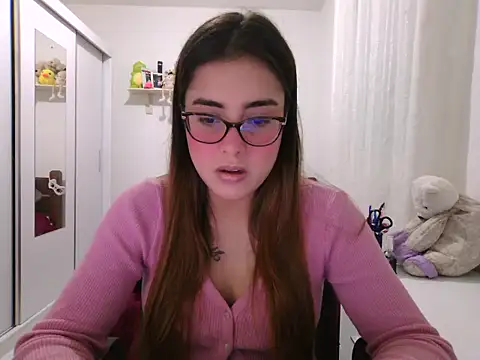 Snapshot of maliamiller chatting on June 22, 2026, 9:01 pm maliamiller online show from June 22, 2026, 9:01 pm