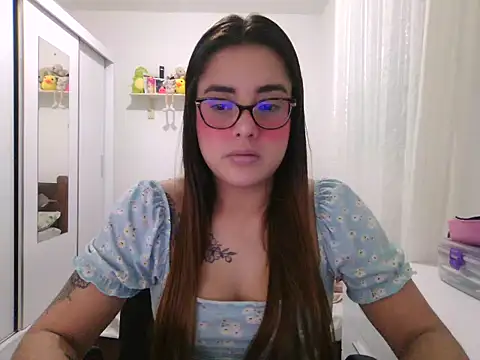 Snapshot of maliamiller chatting on August 5, 2026, 10:12 pm maliamiller online show from August 5, 2026, 10:12 pm