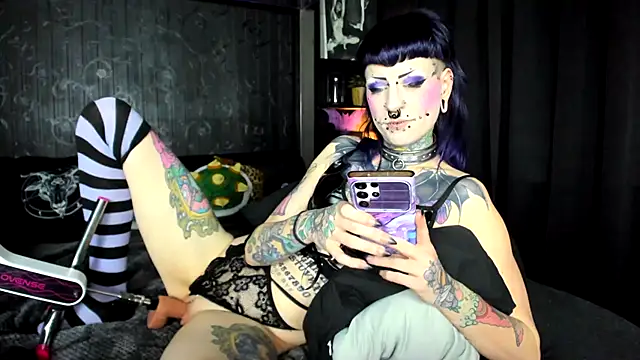 Purple Coffin666 online show from February 22, 2026, 6:28 pm