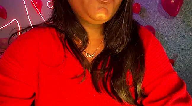 expression queen online show from February 15, 2025, 8:54 pm