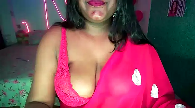 expression queen online show from March 10, 2025, 11:21 am