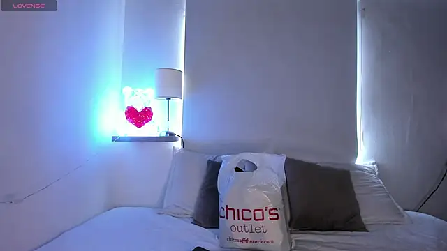  ashleymiller online show from February 18, 2025, 8:03 pm