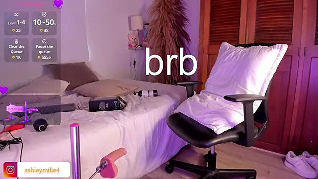  ashleymiller online show from February 27, 2025, 9:58 pm