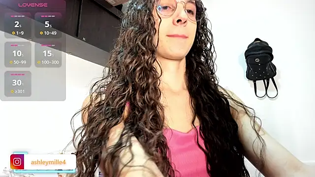  ashleymiller online show from September 11, 2025, 7:36 pm