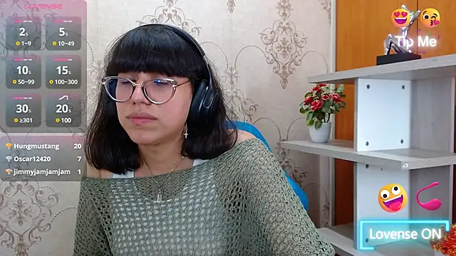 Nataly Cloud online show from December 17, 2024, 4:11 pm