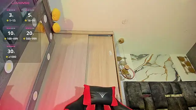 zandra milf  online show from March 15, 2025, 11:51 am