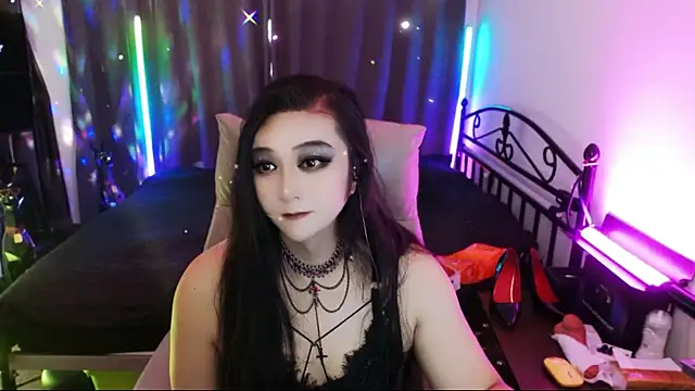 CarlClaus online show from July 29, 2026, 7:06 am
