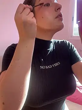 Snapshot of tatianaAlvarez1 chatting on January 13, 2025, 10:25 am tatianaAlvarez1 online show from January 13, 2025, 10:25 am