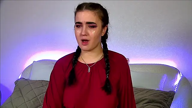 ChristinaMilton online show from February 17, 2025, 6:37 pm