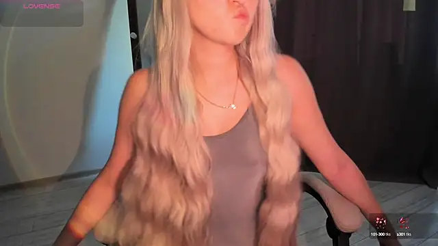 Lana Younes online show from October 10, 2025, 12:04 pm