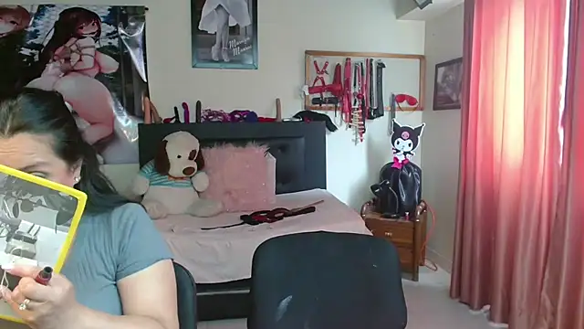 Snapshot of Marilynselxoveanalhard chatting on May 19, 2026, 1:50 pm Marilynselxoveanalhard online show from May 19, 2026, 1:50 pm