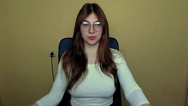 Snapshot of Luna_Lush_ chatting on May 2, 2026, 8:30 am Luna Lush online show from May 2, 2026, 8:30 am