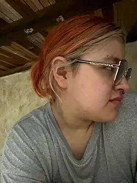 SophiaWeestt99 online show from November 15, 2025, 2:20 am