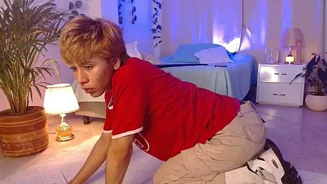 Snapshot of Tommyfoxboy chatting on January 11, 2025, 5:07 pm Tommyfoxboy online show from January 11, 2025, 5:07 pm