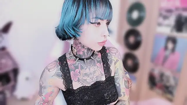 Snapshot of NikkiRamone chatting on February 10, 2026, 10:30 am NikkiRamone online show from February 10, 2026, 10:30 am