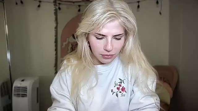 SirenitySirenxx online show from March 14, 2025, 11:22 pm