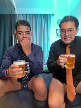 thiagowes online show from March 22, 2026, 4:05 am