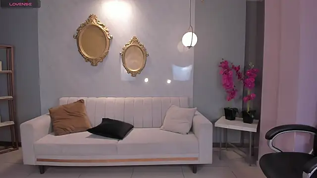 RebeccaHudson online show from February 24, 2026, 7:56 pm