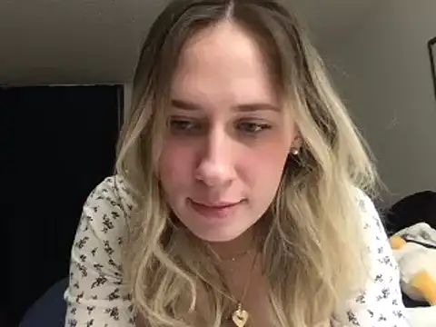 Snapshot of M1ssyk1ssy chatting on January 19, 2025, 6:31 am M1ssyk1ssy online show from January 19, 2025, 6:31 am