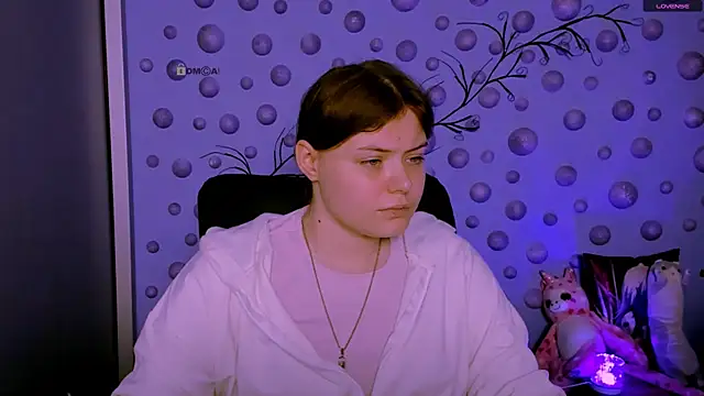 nikole kitt online show from February 22, 2026, 8:18 pm