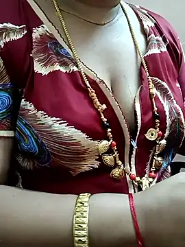 Snapshot of gaurika18 chatting on February 20, 2025, 5:18 pm gaurika18 online show from February 20, 2025, 5:18 pm