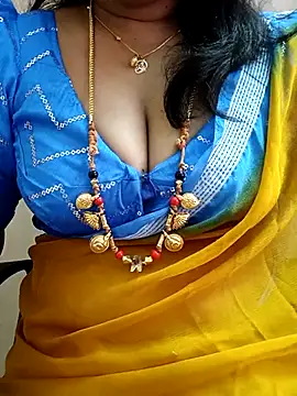 Snapshot of gaurika18 chatting on February 21, 2025, 3:34 am gaurika18 online show from February 21, 2025, 3:34 am