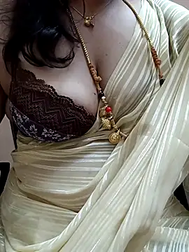 Snapshot of gaurika18 chatting on February 21, 2025, 1:55 pm gaurika18 online show from February 21, 2025, 1:55 pm