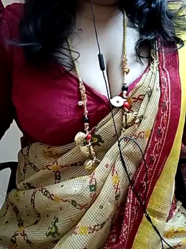 Snapshot of gaurika18 chatting on March 3, 2025, 6:01 pm gaurika18 online show from March 3, 2025, 6:01 pm