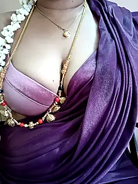 Snapshot of gaurika18 chatting on March 5, 2025, 7:38 am gaurika18 online show from March 5, 2025, 7:38 am