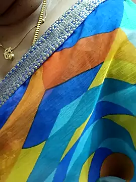 Snapshot of gaurika18 chatting on March 8, 2025, 6:32 am gaurika18 online show from March 8, 2025, 6:32 am