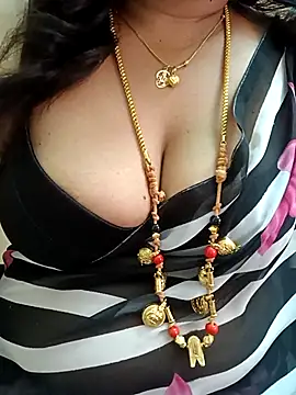 Snapshot of gaurika18 chatting on March 9, 2025, 11:47 am gaurika18 online show from March 9, 2025, 11:47 am