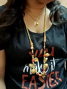 Snapshot of gaurika18 chatting on March 10, 2025, 2:37 pm gaurika18 online show from March 10, 2025, 2:37 pm