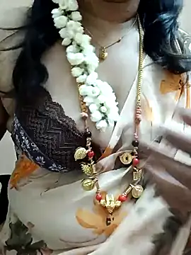 Snapshot of gaurika18 chatting on March 12, 2025, 2:56 pm gaurika18 online show from March 12, 2025, 2:56 pm