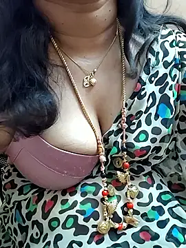 Snapshot of gaurika18 chatting on March 16, 2025, 11:25 pm gaurika18 online show from March 16, 2025, 11:25 pm