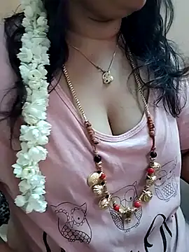 Snapshot of gaurika18 chatting on March 18, 2025, 6:57 am gaurika18 online show from March 18, 2025, 6:57 am