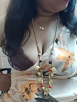 Snapshot of gaurika18 chatting on March 20, 2025, 2:10 pm gaurika18 online show from March 20, 2025, 2:10 pm