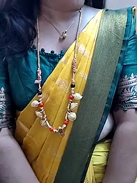 Snapshot of gaurika18 chatting on March 21, 2025, 1:56 pm gaurika18 online show from March 21, 2025, 1:56 pm