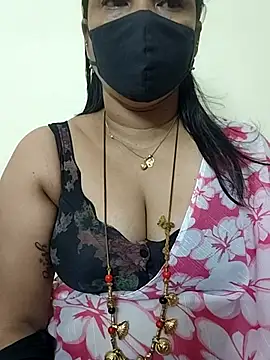 Snapshot of gaurika18 chatting on October 23, 2025, 12:10 am gaurika18 online show from October 23, 2025, 12:10 am