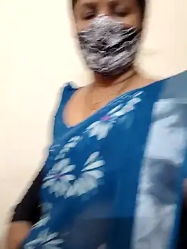 Snapshot of gaurika18 chatting on November 30, 2025, 12:20 pm gaurika18 online show from November 30, 2025, 12:20 pm