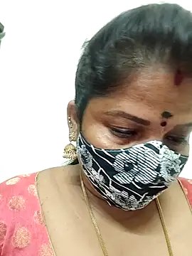 gaurika18 online show from April 28, 2026, 6:02 pm