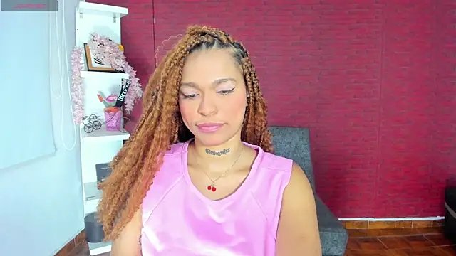 Snapshot of samantha_simur chatting on February 4, 2025, 3:33 am samantha simur online show from February 4, 2025, 3:33 am