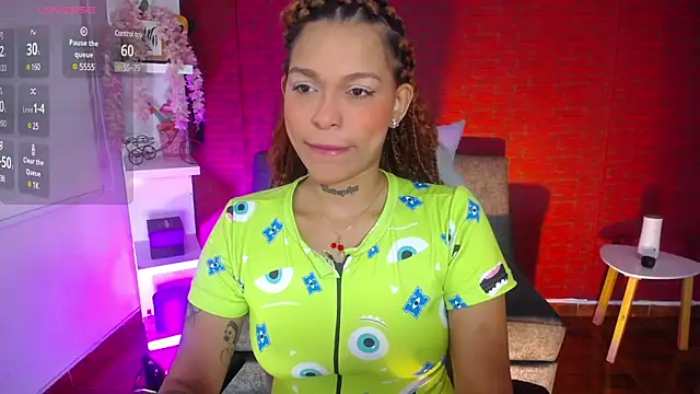 Snapshot of samantha_simur chatting on February 14, 2025, 2:39 am samantha simur online show from February 14, 2025, 2:39 am